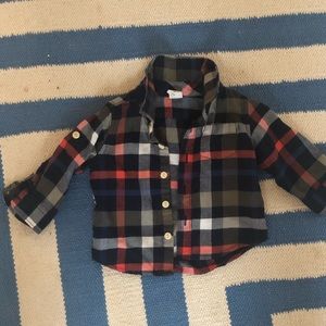 GAP flannel size 6-12 month